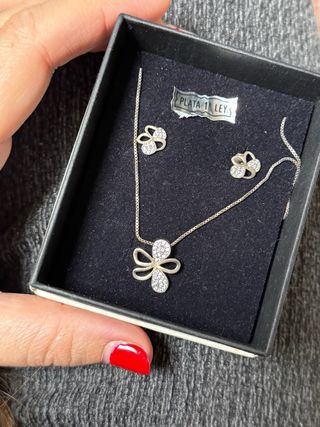 Conjunto collar y pendientes plata