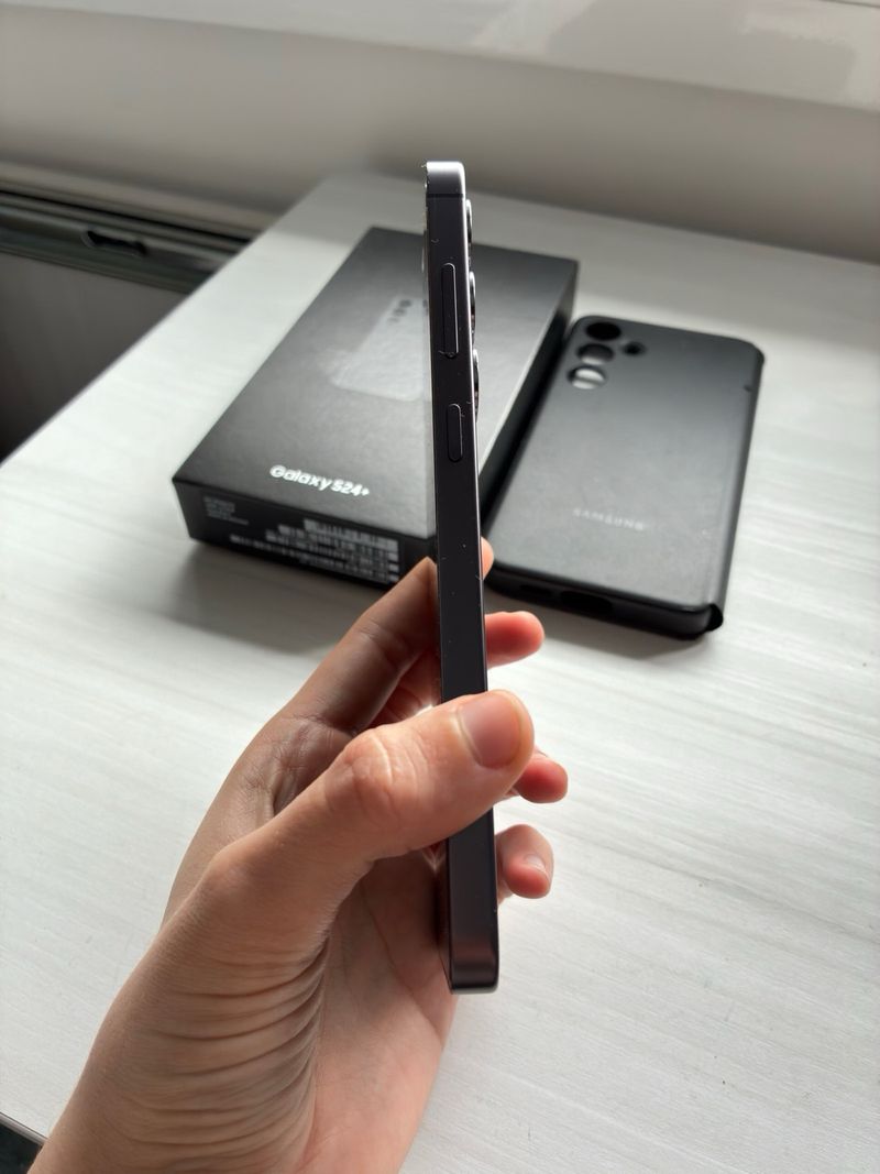 Samsung Galaxy S24+ 512GB Negro+ Funda+Protector afbeelding 4