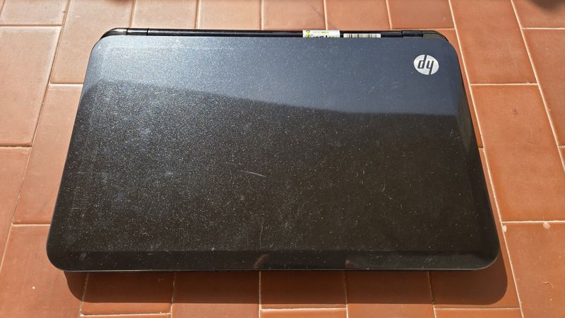 HP Pavilion i3-3227 DAÑADO afbeelding 3