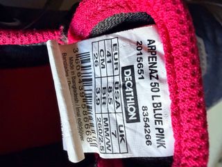 Zapatillas Quechua grises y rosas