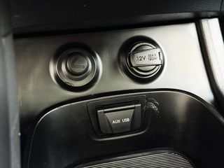 Hyundai Santa Fe 2.2 CRDi TECNO 4x4 7 PLAZAS con TECHO SOLAR, CUERO...