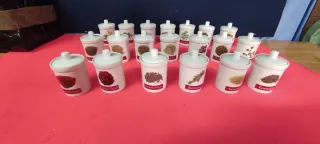 Juego de especieros de cerámica