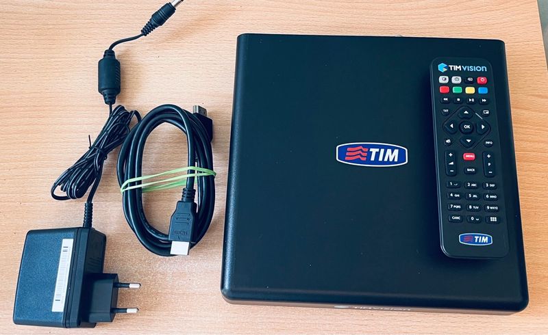 Decodificador TIMVision Technicolor + Cables