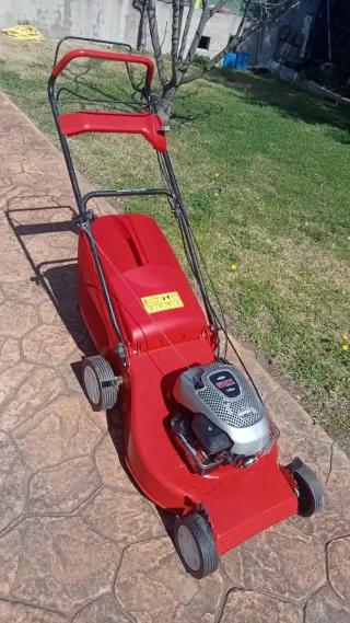 Cortacésped Gasolina 4T C/Tracción