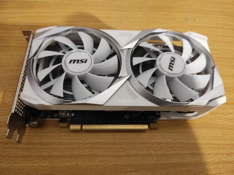 MSI RTX 3050 Tarjeta Gráfica