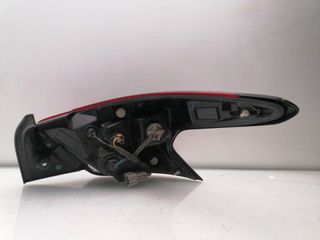 PILOTO TRASERO IZQUIERDO NISSAN MICRA V (K14) 581700