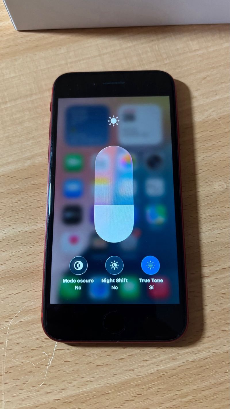 iPhone SE 2020 64GB Rojo afbeelding 4
