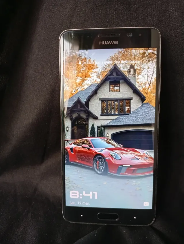 HUAWEI PORSCHE DESIGN MATE9