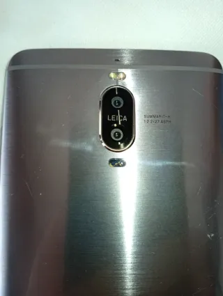 HUAWEI PORSCHE DESIGN MATE9