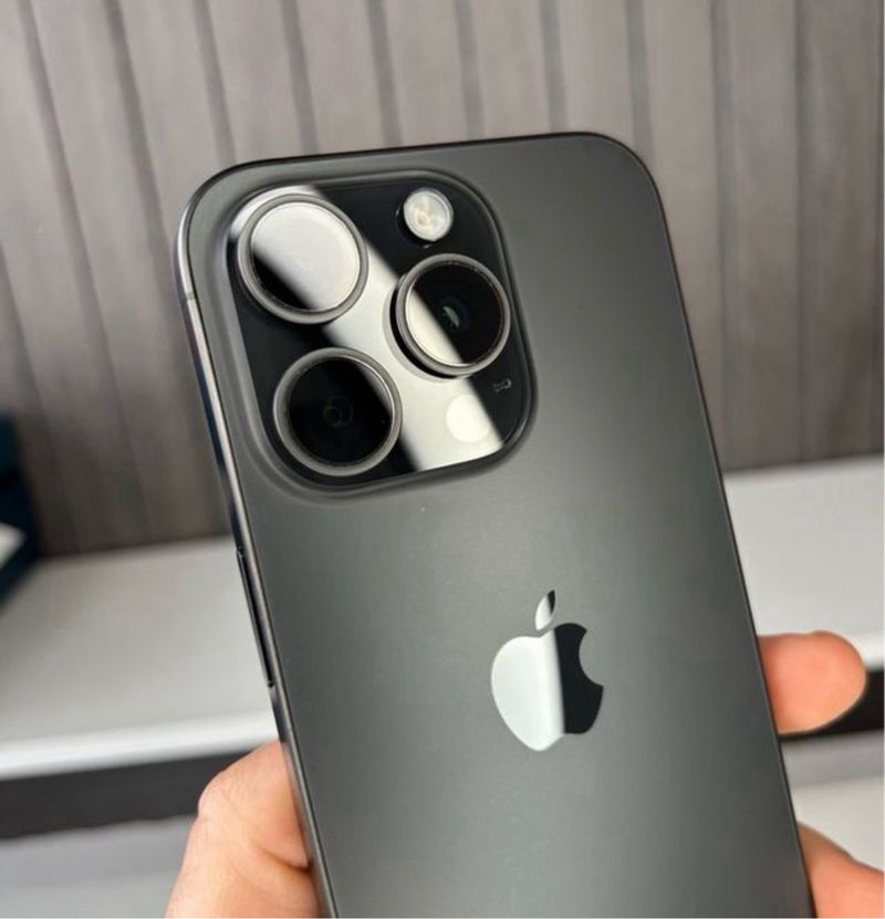 iPhone 15 Pro 128GB como nuevo afbeelding 2