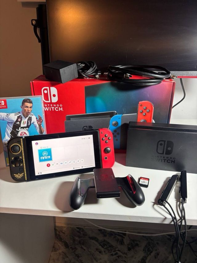 Nintendo Switch Completa + FIFA 19