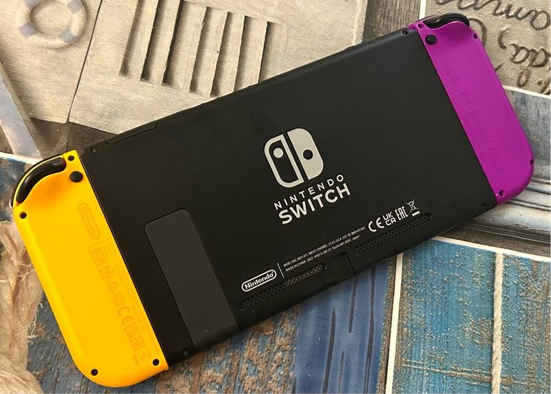 Nintendo Switch V2 afbeelding 2