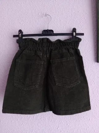 Lote 2 minifaldas niña verde oliva y vaquera