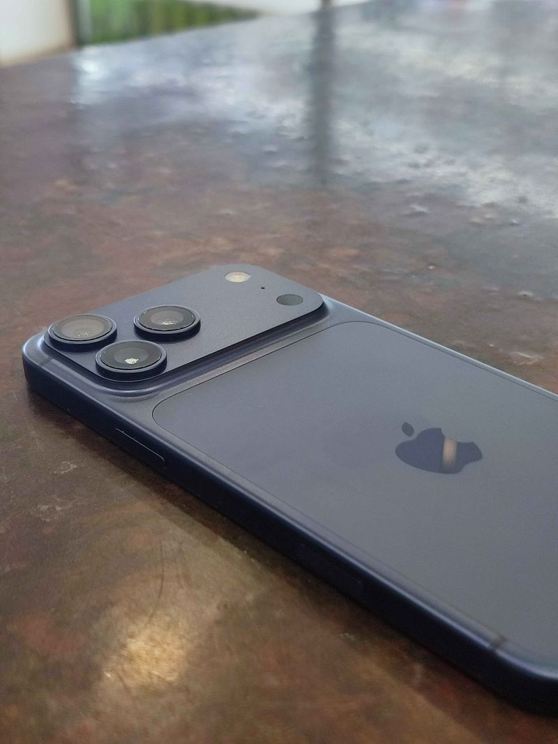 iPhone 17 Pro Max 256GB Azul Marino afbeelding 2