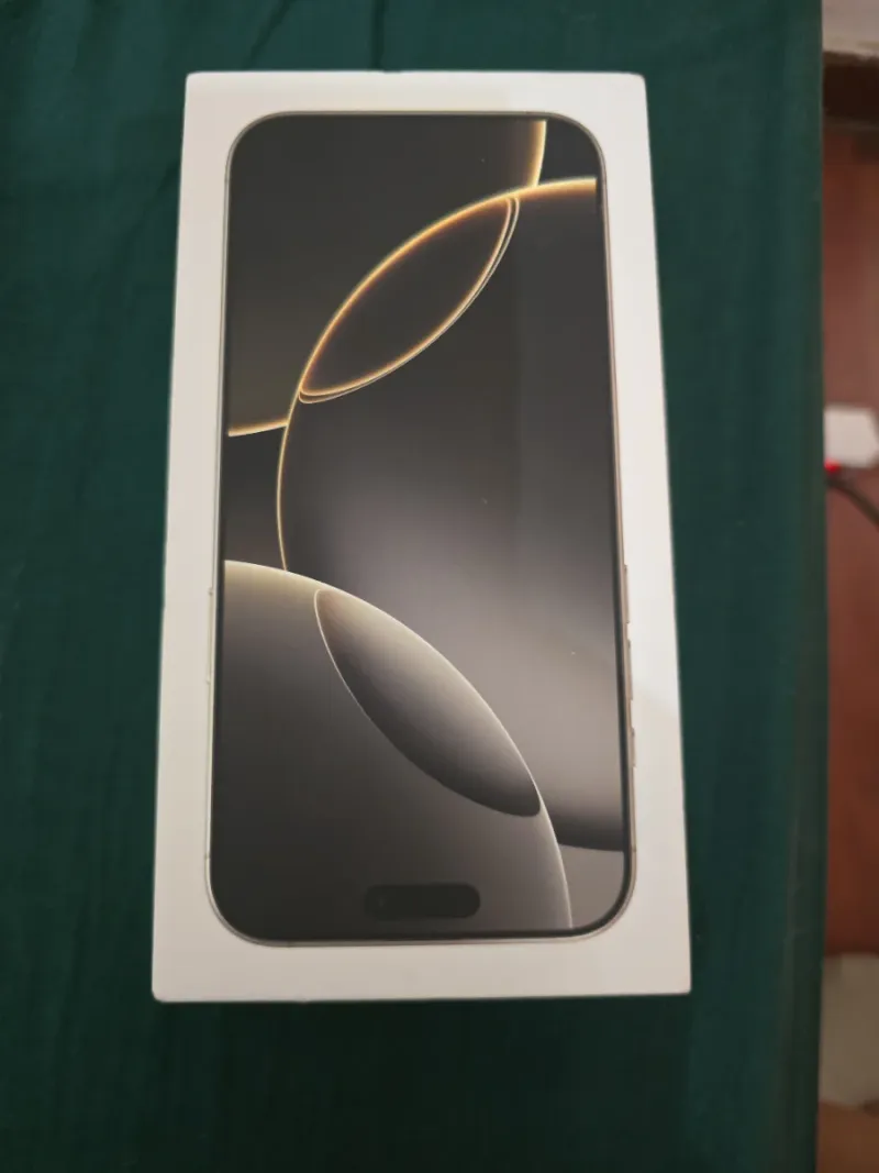 iPhone 16 Pro Max 256GB Sin Estrenar