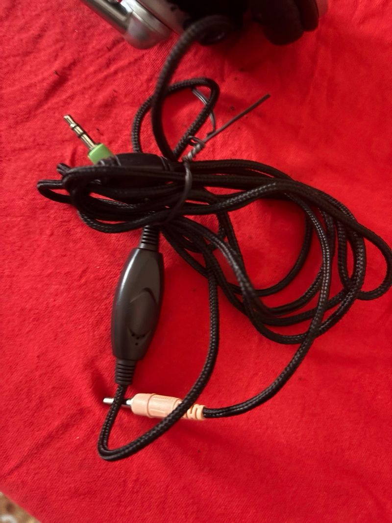 Auriculares TQH Estereo con Micrófono afbeelding 4
