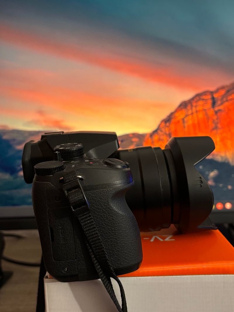 Panasonic Lumix FZ300 Leica 25-600mm Negra afbeelding 6