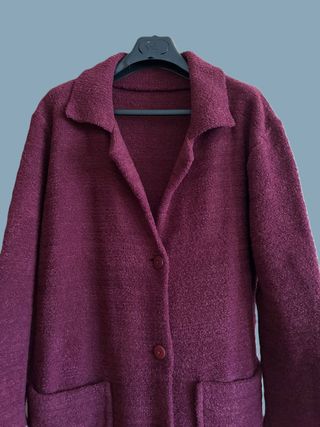 Abrigo largo tejido hecho a mano