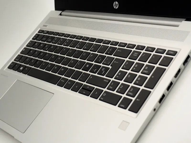 HP ORDENADOR PORTÁTIL i5 SSD 16G RAM SEMINUEVO afbeelding 7