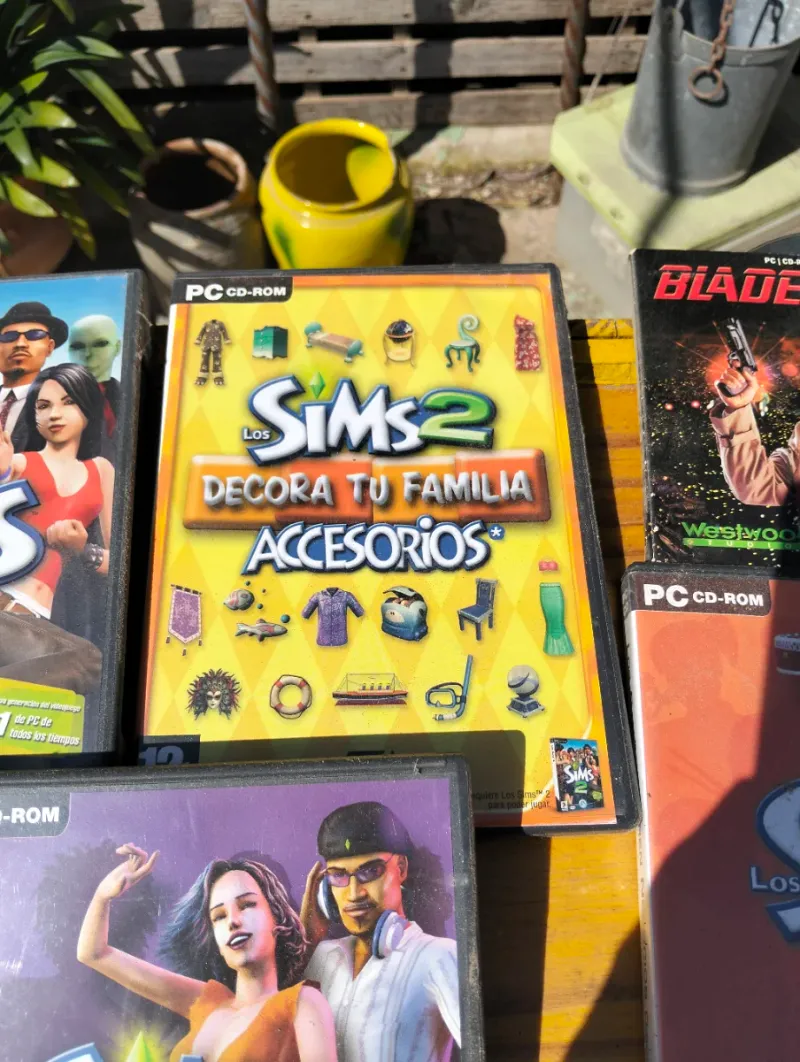 Lote Los Sims 2 PC CD-ROM Expansión afbeelding 5
