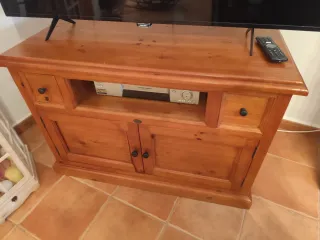 Muebles de salón madera y cristal