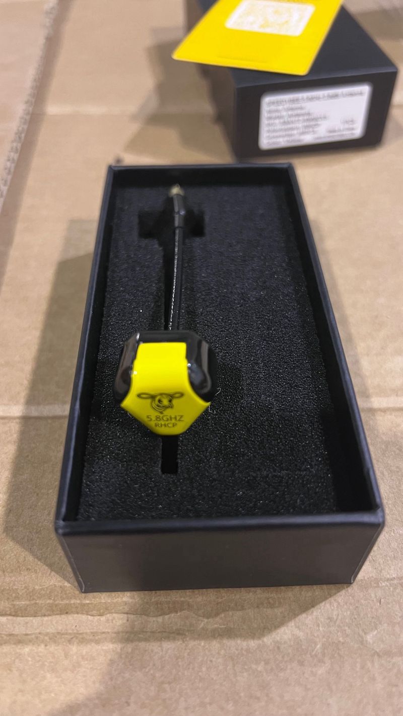 SpeedyBee 5.8 GHz RHCP SMA UFL MMCX 90° NUEVO afbeelding 5