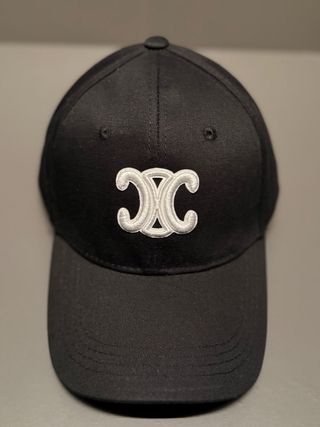Gorra Celine Negra Logo Blanco