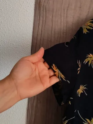 Blusa Negra Palmeras Talla S Violeta by Mango