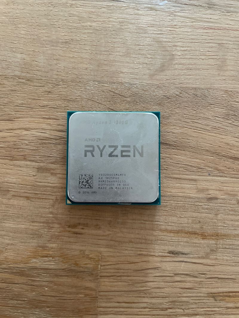 Procesador AMD Ryzen 3 3200G