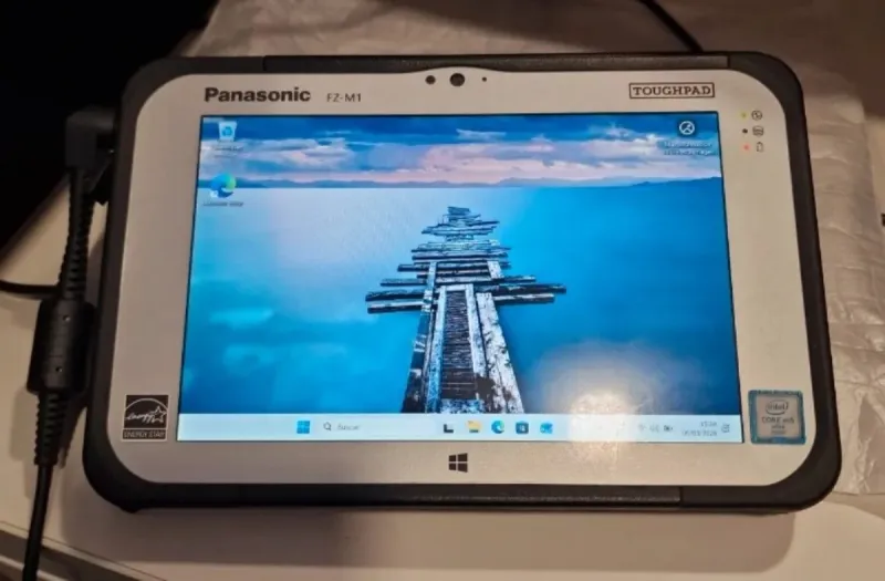 Panasonic Toughpad FZ-M1 Windows 11