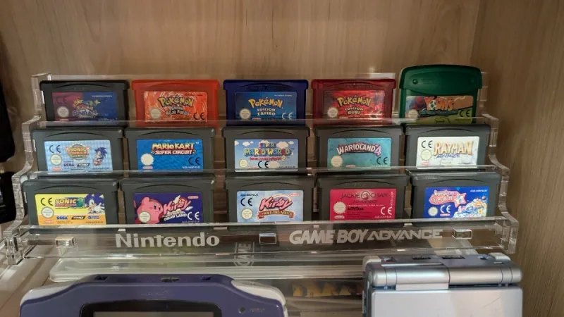 Expositor acrílico juegos Gameboy Advance