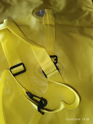 Boya natación Zone 3 28L amarilla neón