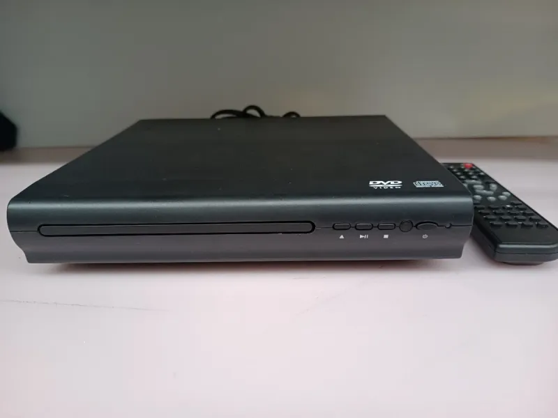 Reproductor DVD Tesco TDVD215 afbeelding 2