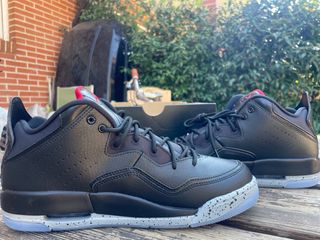 Jordan Courtside 23 Negro/Gris/Rojo Nuevas