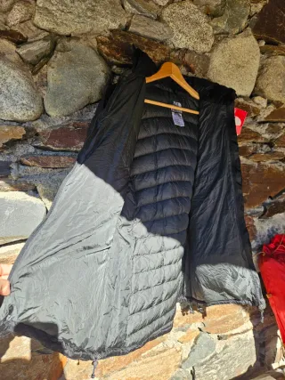 Chaqueta Negra Plumas