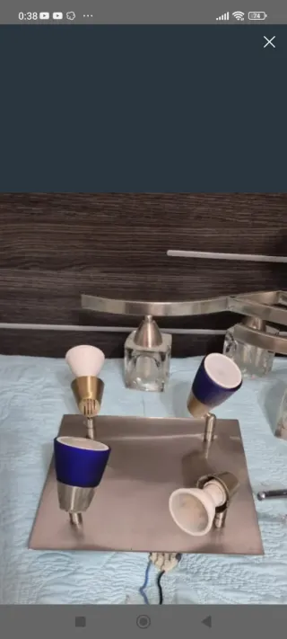 Lámpara de techo metálica con 4 leds