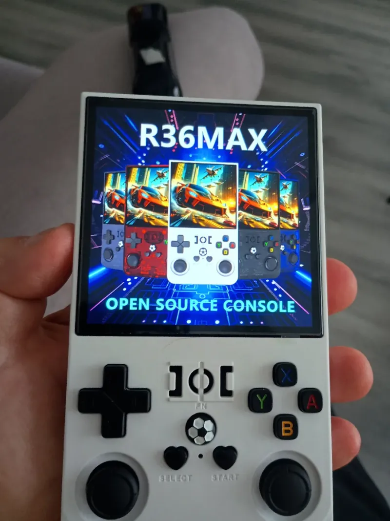 Consola Retro R36MAX Blanca