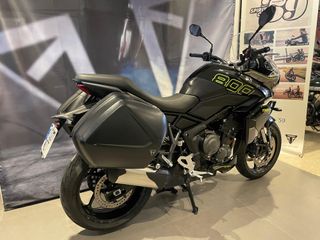 Triumph Tiger Sport 800 Negra