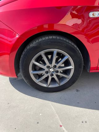 SEAT Ibiza 6J 1.2 85cv 30 aniversario itech rojo