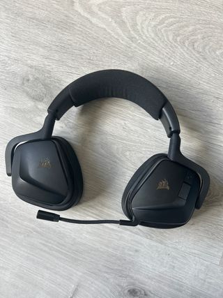 Auriculares Corsair Negros