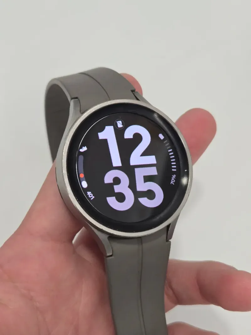 Samsung Galaxy Watch 5 Pro Gris afbeelding 2