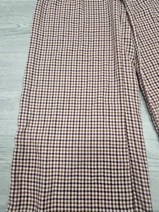 Pantalón cuadros beige y marrón