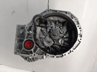 Suzuki Vitara Mk4 2023 1,4 L gasolina 6 velocidades caja de cambios manual 4,192 Kilómetros