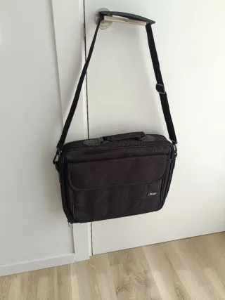 Maletín para portátil negro