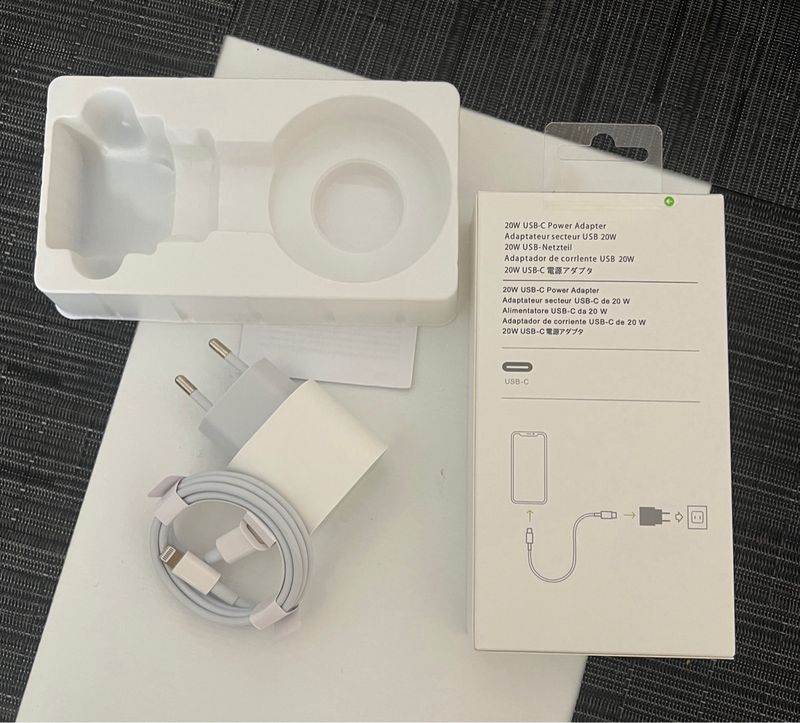 Cargador Apple 20W USB-C iPhone + Cable afbeelding 3