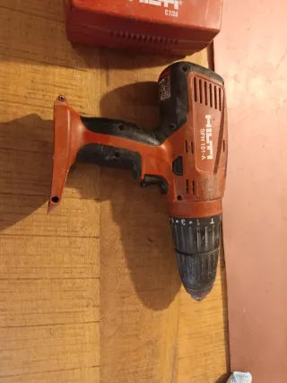 Taladro Hilti SFH 151-A y Cargador C7/24