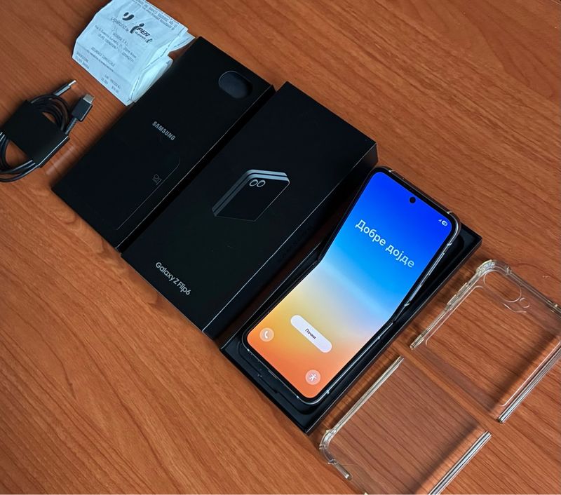 Samsung Galaxy Z Flip 6 (12/256GB)