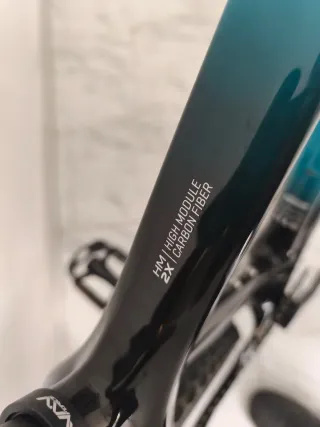 BERRIA BRAVO SPORT Carbono Talla S 43cm 2025