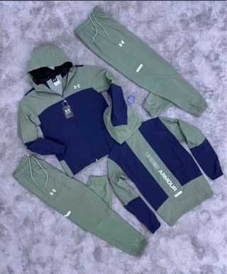 New Balance Zapatillas Negras y Moradas