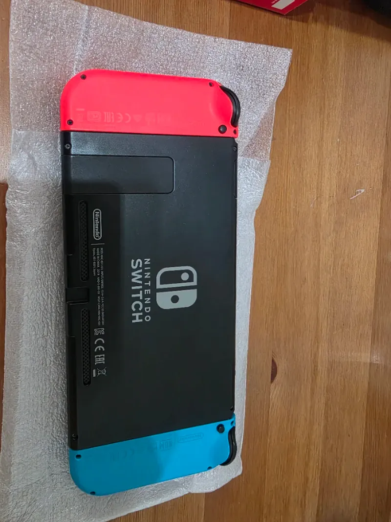 Nintendo Switch V2 afbeelding 2